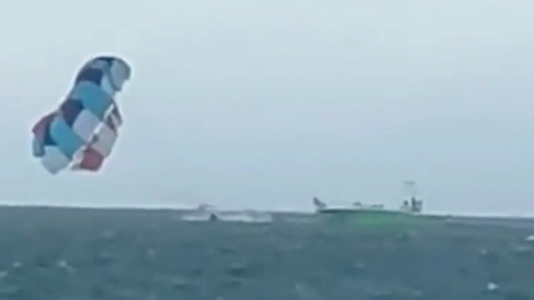 Kapiteni i anijes në Florida, këput kabllon në aksidentin me parashutë ku një grua e humbi jetën