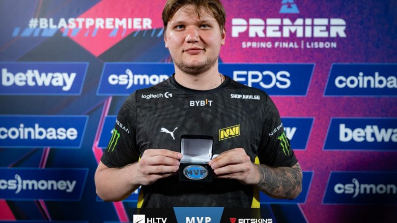 Momentet më të mira nga lojtari më i mirë në botë s1mple në turneun Blast Premier CS:GO