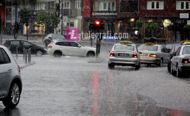 Stuhi shiu e breshëri gjatë javës së ardhshme, paralajmërohen edhe përmbytje