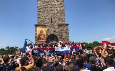 ​Serbët kremtojnë me provokime betejën e humbur të Kosovës