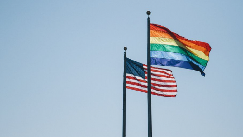 Kuvajti kritikon ambasadën amerikane mbi shkrimet pro-LGBT në Twitter