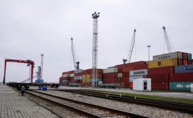 Kremlini “pret progres” lidhur me marrëveshjen për importimin e mallrave në enklavën e Kaliningradit