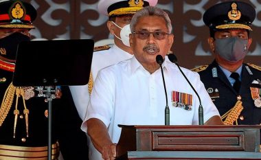 Presidenti i Shri Lankës largohet nga Maldivet për të vazhduar rrugëtimin në Singapor