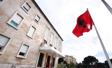 Sulmi kibernetik, hakerët kanë marrë dokumentet shtetërore të Shqipërisë