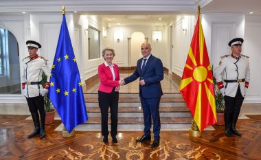 Ursula von der Leyen: Vendi i Maqedonisë së Veriut është në BE, "propozimi francez" nuk rrezikon identitetin maqedonas