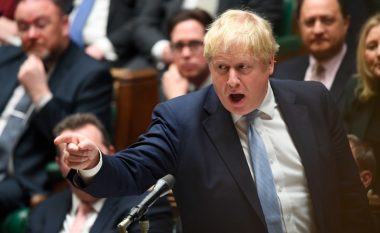 Numri i dorëheqjeve arrin në 38 – Johnsonit po i largohen bashkëpunëtorët në qeverinë britanike