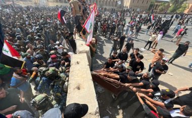 Protestuesit irakianë sërish sulmuan ndërtesën e parlamentit në Bagdad