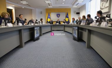 Qeveria e Kosovës miraton dy nisma të marrëveshjeve me Austrinë e një me Malin e Zi