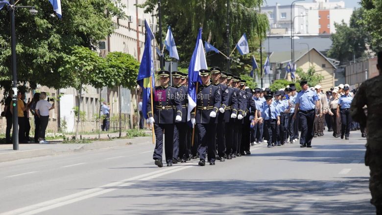 Nderohen 21 policët e rënë në detyrë