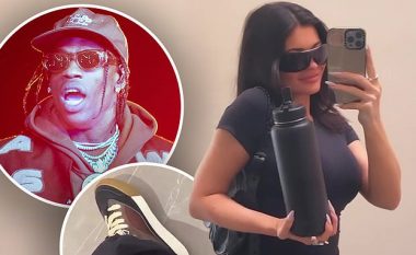 Kylie Jenner pozon me atletet që Travis Scott po lanson në bashkëpunim me Dior – mbështet rikthimin e tij pas tragjedisë në “Astroworld”