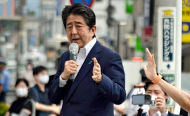 Abe u qëllua në mes të fushatës zgjedhore - ai kërkonte votë për ish-partinë