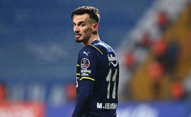 Leeds United futet në garë për Berishën, anglezët i bëjnë ofertë zyrtare sulmuesit nga Kosova