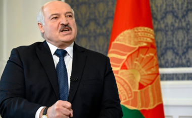 Lukashenko: Lufta në Ukrainë duhet të përfundojë, për t’u shmangur humnera e luftës bërthamore