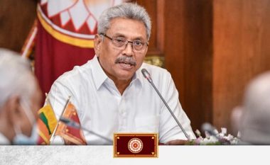 Presidenti i Sri Lankës konfirmon dorëheqjen me email nga mërgimi