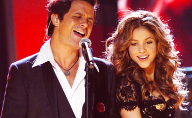 Ndarje me Piquen - rishfaqen thashethemet për romancë mes Shakiras dhe Alejandro Sanz