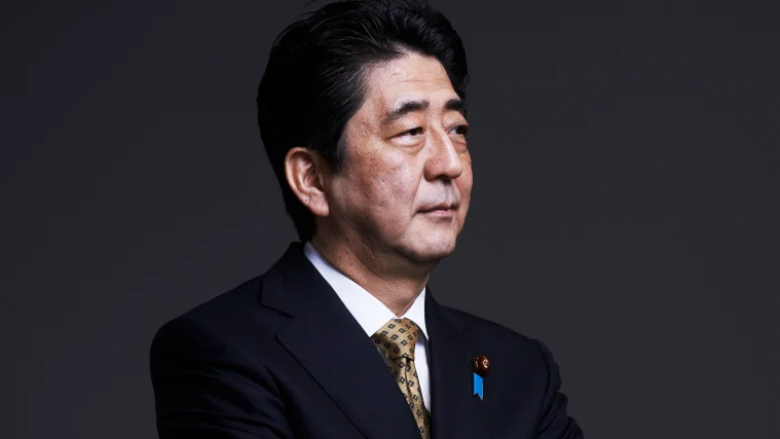 Vdes ish-kryeministri japonez, Shinzo Abe