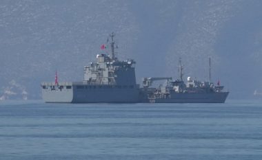 Anijet e NATO-s mbërrijnë në Vlorë