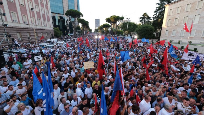 “Shqipëria në rrezik”, demokratët kërkojnë largimin e Ramës