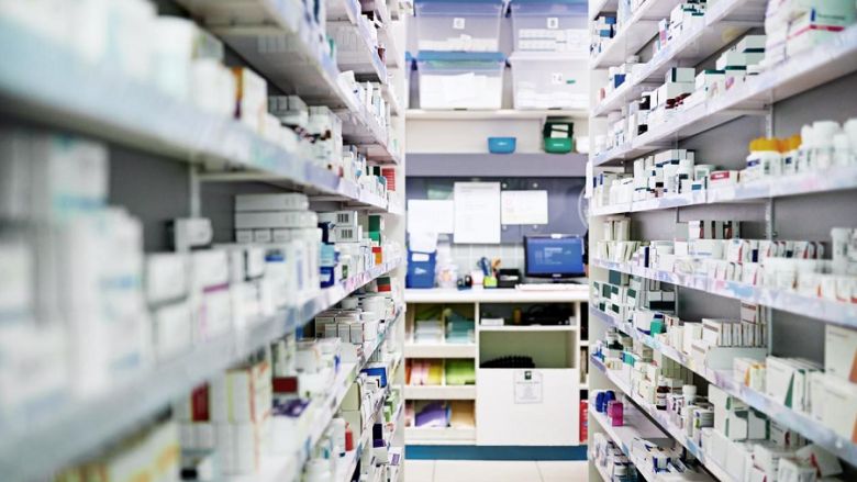 Mungesë ilaçesh në farmacitë e Maqedonisë