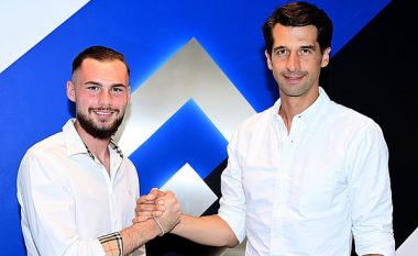 Zyrtare: Valon Zumberi nënshkruan kontratë profesionale me Hamburgun