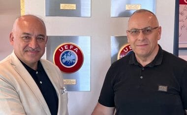 Ademi takoi kreun e ri të Federatës së Futbollit të Turqisë