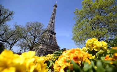 Kullën Eiffel e ka kapluar ndryshku – shteti francez po bën intervenime kozmetike