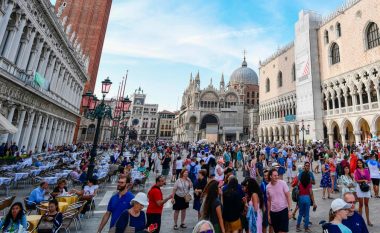 Do të shëtiteni një ditë në Venedik – duhet të paguani për të hyrë në qytet