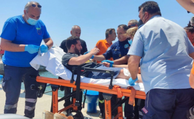Personi i shpëtuar në Halkidiki është dërguar në spital për trajnim mjekësor