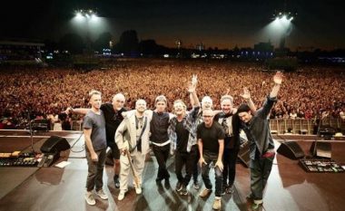 Grupi “Pearl Jam” anulon koncertin në Vjenë pas temperaturave të larta që po mbizotërojnë në Evropë