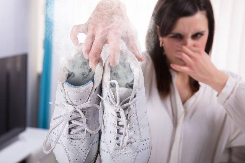 Easy and effective Tricks to eliminate bad smell from shoes and