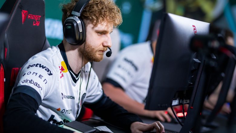 Lojtari gjerman syrsoN shpallet MVP i turneut Roobet Cup CS:GO