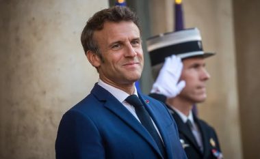 Macron nënshkruan protokollin për pranimin e Finlandës dhe Suedisë në NATO