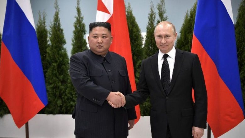 Putin i dërgon letër Kim Jong-Un: I bën thirrje për bashkëpunim më të ngushtë mes dy vendeve