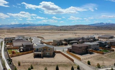 Pagoi mbi gjysmë milioni dollarë për shtëpinë e ëndrrave, gruaja nga Nevada bëhet padashje pronare e 84 tjerave – doli se bëhet fjalë për një gabim