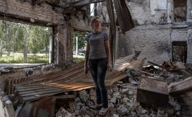 E humbi të bijën nga kanceri, nënën nga lufta si dhe apartamentin – ukrainasja zotohet të rikthehet dhe të vazhdojë jetën në Hostomel