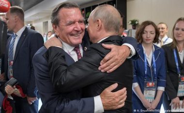 Schröder: Ndërmjetës në luftën në Ukrainë, shpëtimtar i Evropës apo zëdhënës i Putinit?