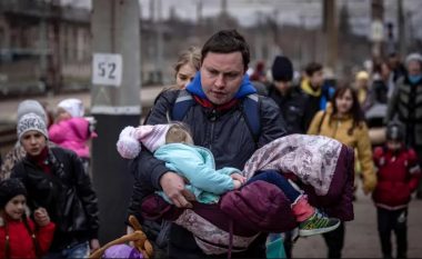Guvernatori i Luhanskut thotë se fëmijët ukrainas po dërgohen në Rusi
