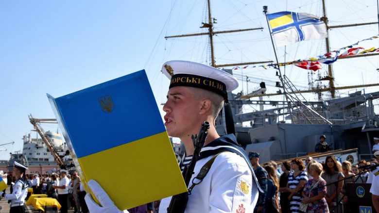 Nga 1 shtatori, marinarët ukrainas do të mund të largohen nga vendi