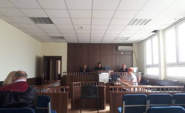 Prokurorja në pushim vjetor, dështon përsëri gjykimi ndaj ndaj zyrtarëve të Spitalit të Gjakovës