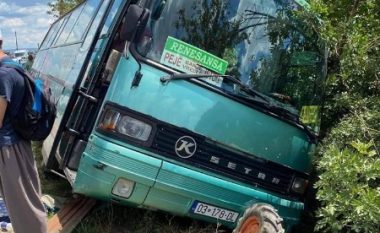 Aksidentohet një autobus me një multikultivator në Istog, lëndohet një person