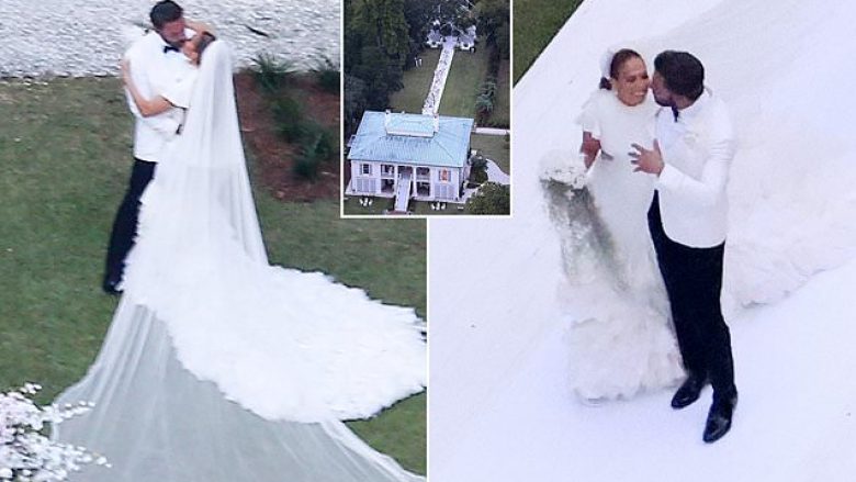 Martohen Jennifer Lopez dhe Ben Affleck – pamje nga ceremonia e tyre madhështore në Georgia
