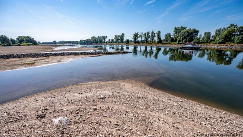 Efektet e vapës – lumenjtë shumë të cektë dhe të ngrohtë në Evropë