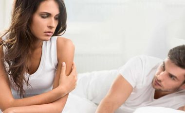 Shumë çifte bëjnë seks anal dhe nuk e dinë se çfarë rrezikojnë: Për çdo gjë fajin e ka tendenca e të pasmeve të mëdha