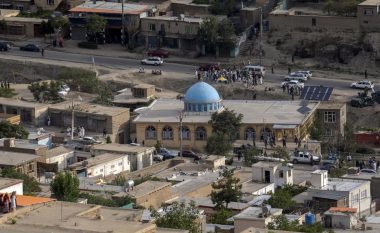 Të paktën 10 të vdekur nga sulmi me bombë në një xhami të Afganistanit