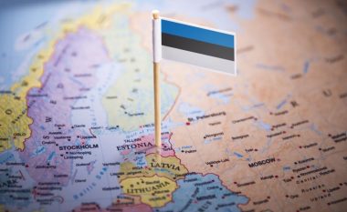 Estonia ua ndalon hyrjen turistëve rusë në vendin baltik