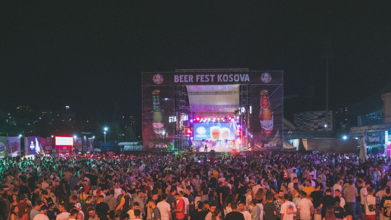 Rreth 20 mijë adhurues të birrës morën pjesë në Beerfest Kosova 22’