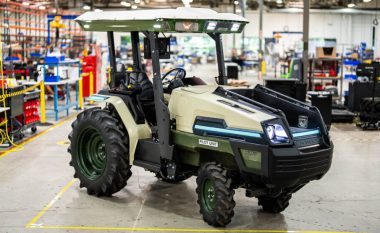 Foxconn po “rrëshqet” drejt prodhimit të makinave elektrike – tani ka njoftuar se do të ndërtojë traktorë