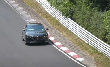 BMW i7 2023 duket ‘i madh dhe i rëndë’ derisa shihet duke u testuar në Nurburgring
