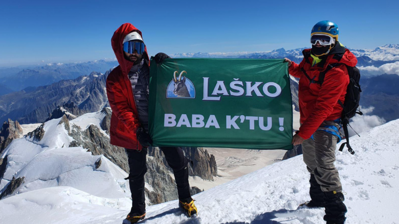 Lasko dhe Sola përkrahin ekspeditën e ekipit të Kosovës në Mont Blanc, ku u valvit flamuri i Kosovës krahas shteteve tjera të botës
