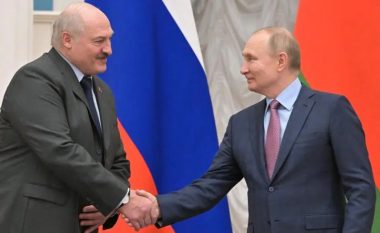 Lukashenko: Serbia ‘nuk mund të ulet në disa karrige’